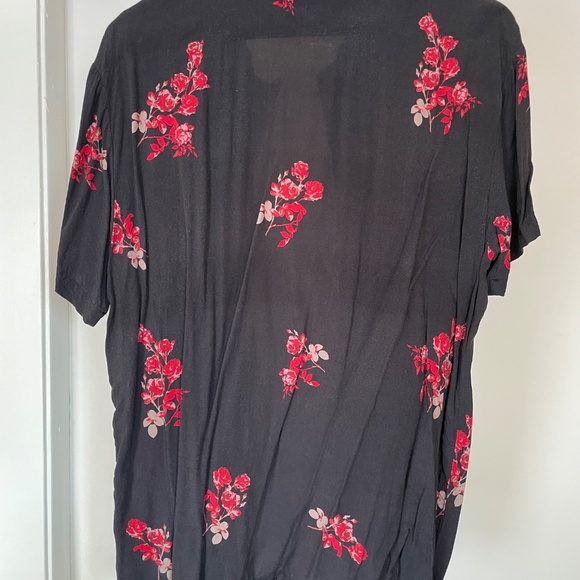 Straight to Hell band of roses button up - Picture 2 of 5